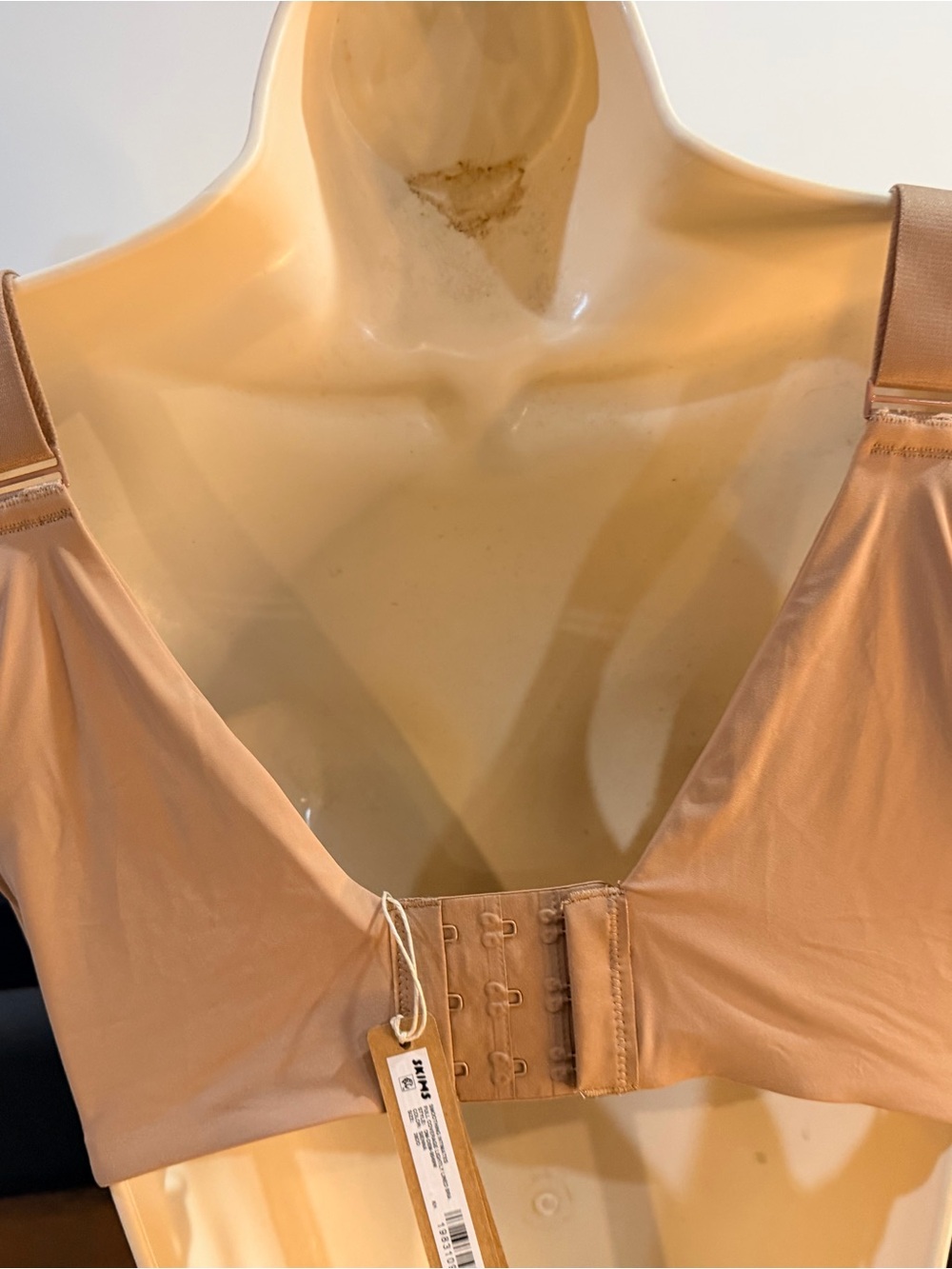 NWT 38DD SKIMS Nude Underwire Smooth Everyday Bra - Picture 5 of 7